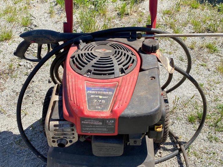 Husky 3750 Watt Generator/Troy Bilt Pressure washer Lot 3, Rental