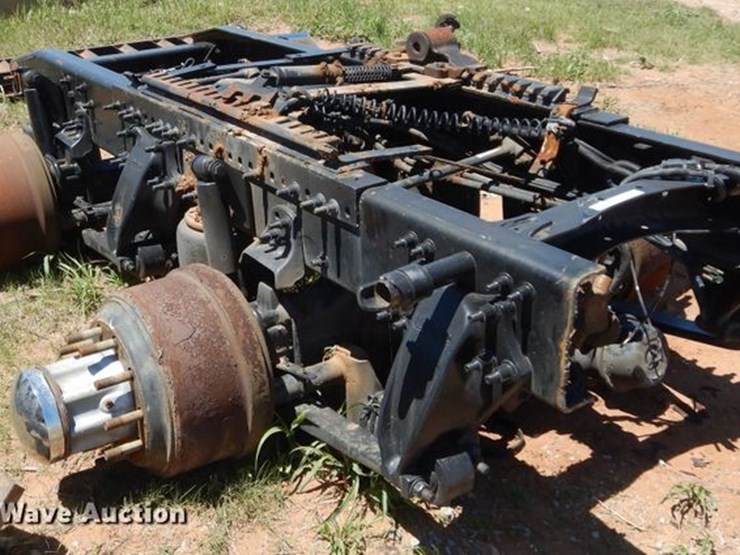 Tandem axle assembly Lot HA9049, Online Only Truck and Trailer