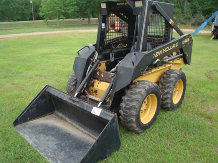 New Holland LX485 Lot 1516, Online Only Equipment Auction, 5/27/2020