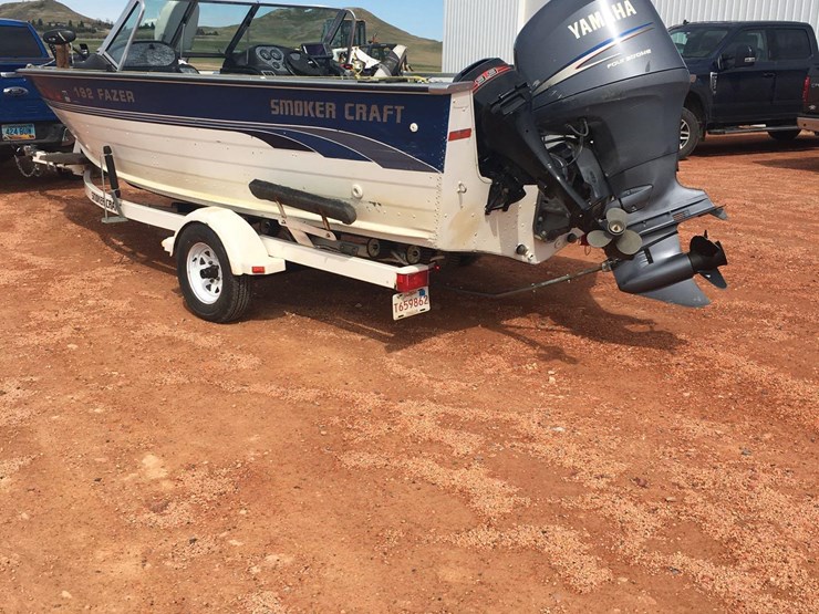 1992 Smoker Craft 192 Fazer with 1995 Shore Lander Trailer Lot 1012