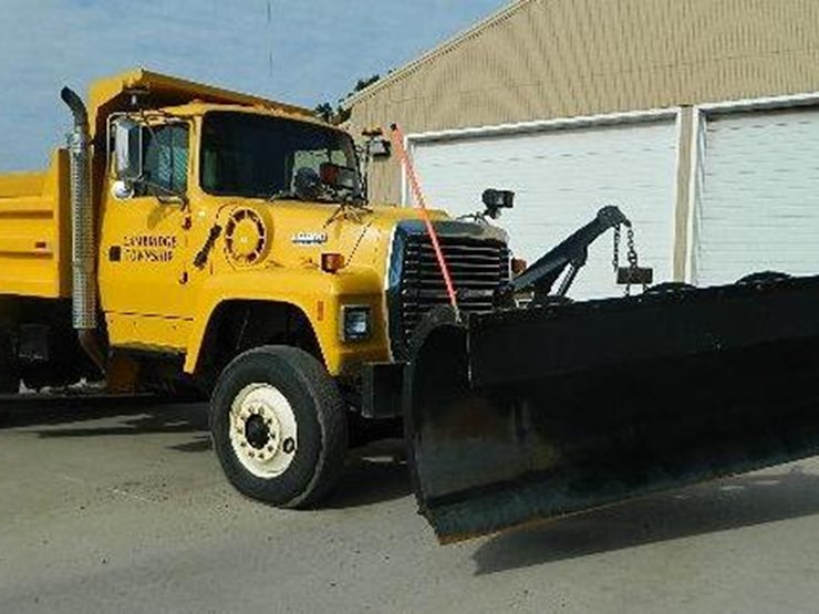1994 Ford L8000 Township Plow Truck, 7/16/2020, Bid2Buy Auction