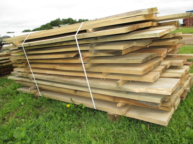234 Board Feet of Oak Lumber 