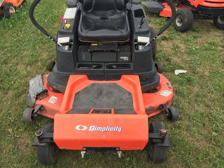 Simplicity Zero Turn Lawn Mower, 52" Deck Lot 1779, Lawn & Garden