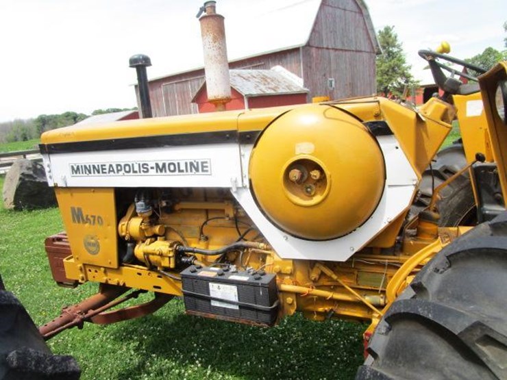 Minneapolis Moline M670 Lot 26, 2020 August Ag & Heavy Equipment