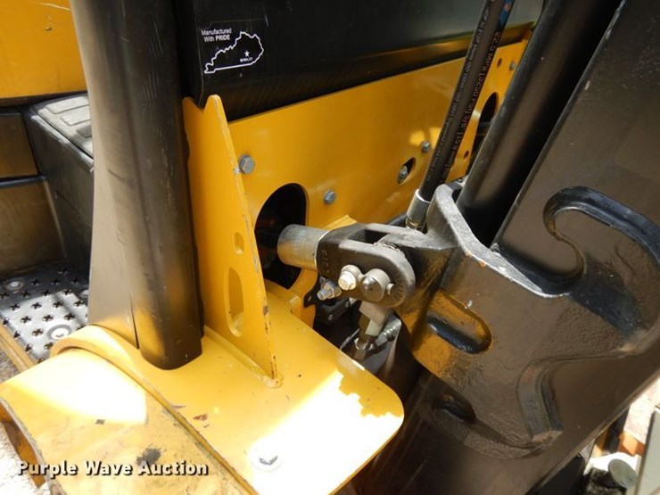 Yale GLC050VXNDSE083 - Lot #DG7994, Online Only Vehicle and Equipment