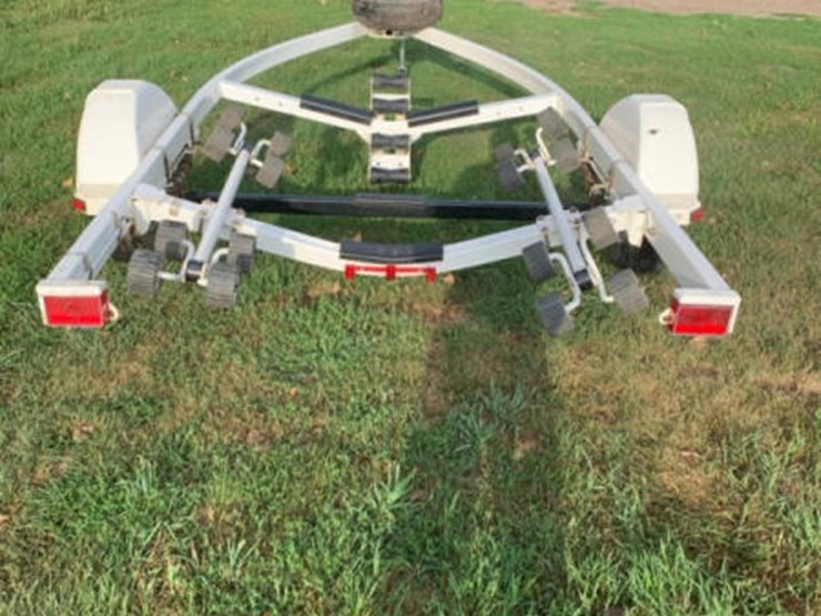 1992 Shoreland'r Boat Trailer (LD616) Lot 619, Online Only Equipment