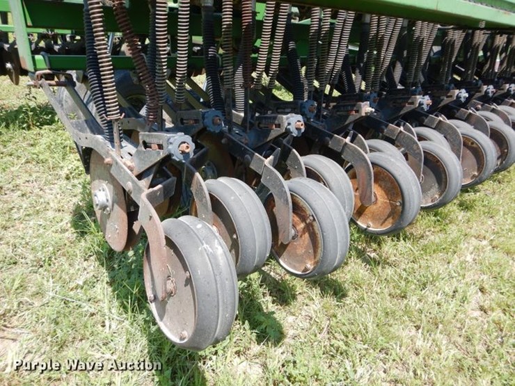 Great Plains SOLID STAND 30 - Lot #DH4497, Online Only Ag Equipment