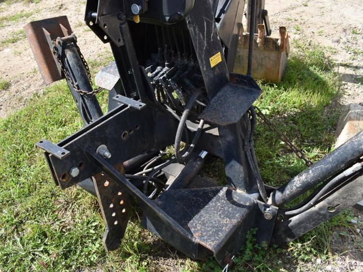 Kelley B60 Backhoe Attachment Lot 2, 2005 Chevrolet 2500 4X4