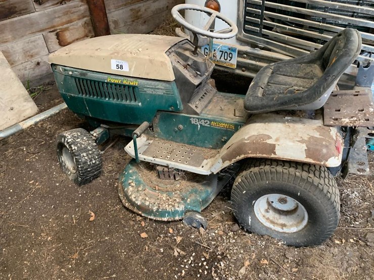 Powr Kraft Lawn Mower Lot 1055, Carl Nelson Estate Salvage Car