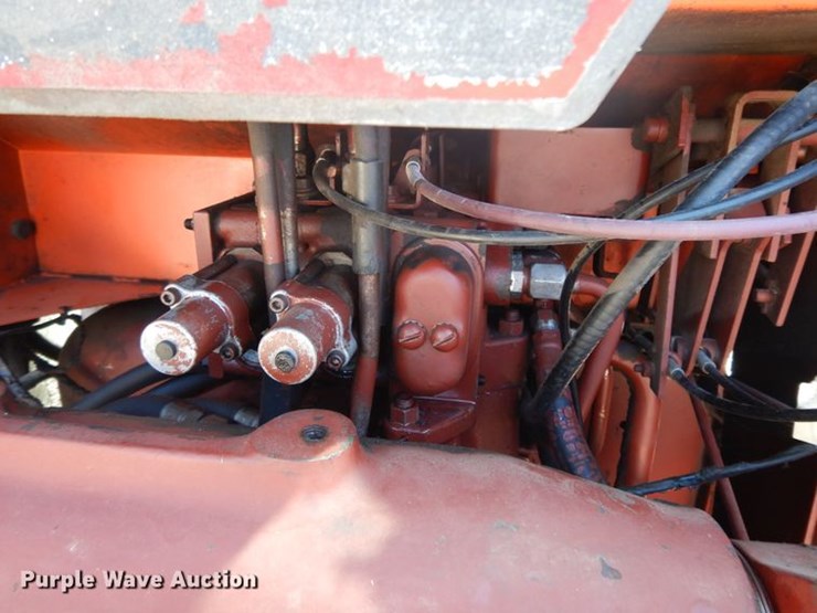 AllisChalmers 7040 Lot DH0019, Online Only Ag Equipment Auction, 10