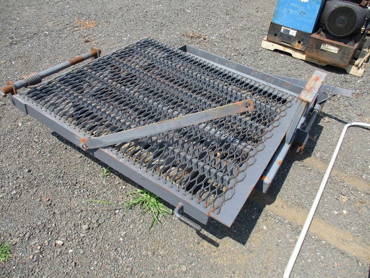 Spring Assisted Trailer Ramps Lot 119205, Public Equipment Auction