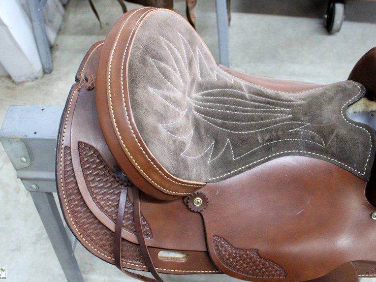 Saddle King Ozark Leather Co. Inc. 16" Brown Leather Saddle Lot 154