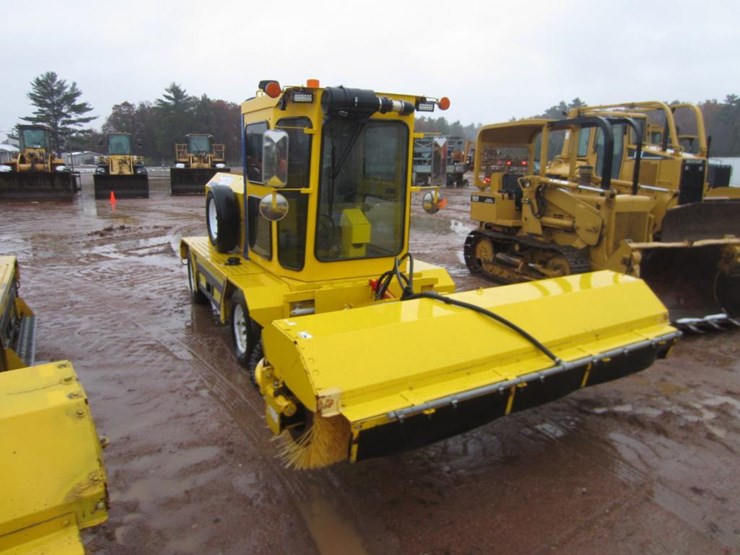 2016 Superior Broom SM80 Lot 1280, 2020 Fall Nitke Contractor Sale
