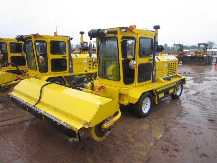 2016 Superior Broom SM80 Lot 1280, 2020 Fall Nitke Contractor Sale