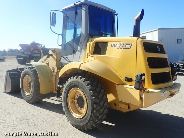 New Holland W110 Lot DE0730, Online Only Construction Equipment