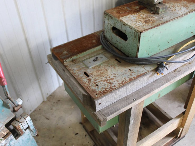 Flagler Model 22 Pittsburgh Slip And Drive Machine Lot 58, ONLINE ABSOLUTE AUCTION VEHICLES