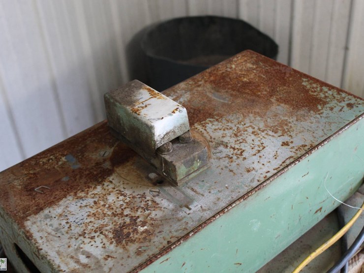 Flagler Model 22 Pittsburgh Slip And Drive Machine Lot 58, ONLINE ABSOLUTE AUCTION VEHICLES