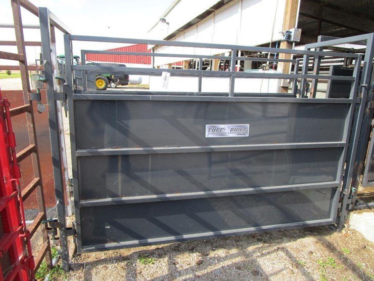 Tuff Built Cattle Chute Lot 3057, Online Only Equipment Auction, 11