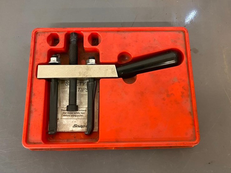 Snap On Steering Wheel Puller Lot 632, Repair Shop and Race