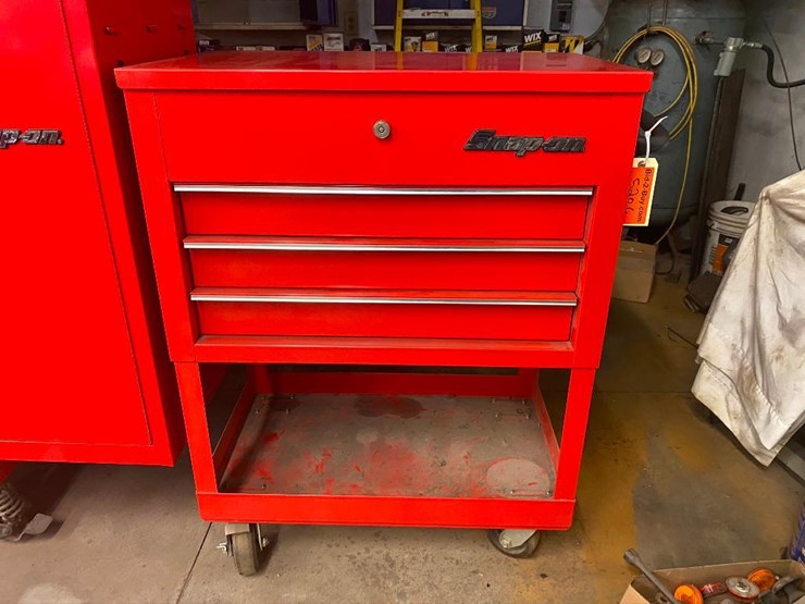 Snap On 3Drawer Rolling Tool Box With Key, 33" x 20" X 431/2" Tall
