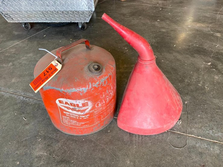 Eagle 5 Gallon Gas Can and Funnel Lot 517, Repair Shop and Race