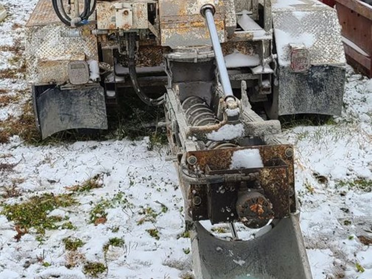 1994 Elkin concrete mixer Lot EL9564, Online Only Construction