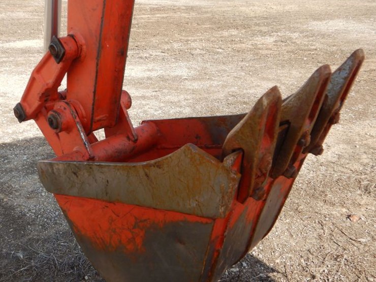 Kubota B26 - Lot #DI3607, Online Only Great Plains Kubota Equipment