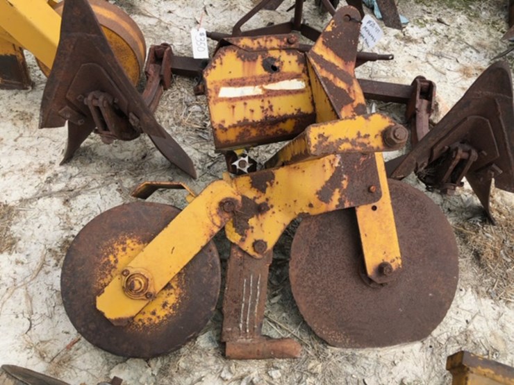 Midland Mfg. Co Gopher Machine Gk80 Lot 10259, YEAR END MACHINERY