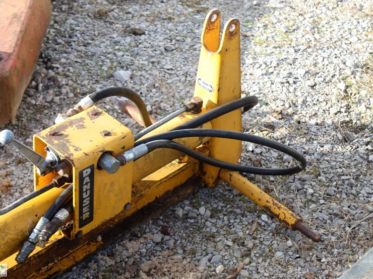 Danuser Three Point Hitch MS1 Log Splitter Lot 25, ONLINE ABSOLUTE