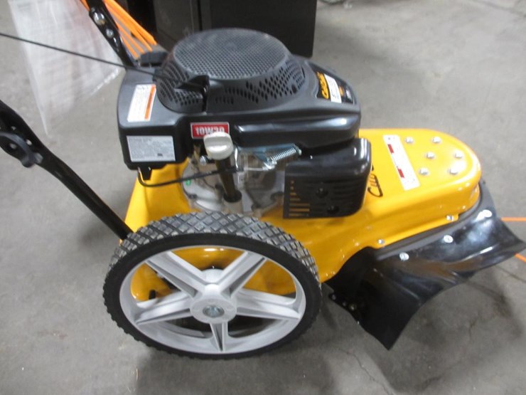 Cub Cadet ST100 Wheeled String Trimmer (CA) Lot 883F, February