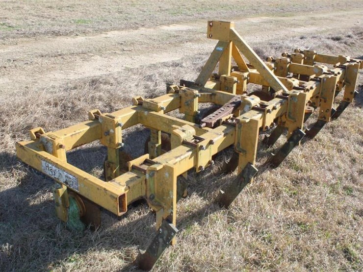Hay King 12 Ft Renovator Lot 26, Farm Equipment & Farm Land Auction
