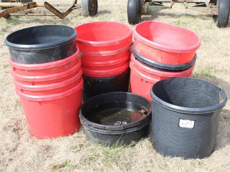Lot of Heavy Duty Plastic Tubs Lot 29, Farm Equipment & Farm Land