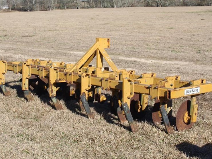 Hay King 12 Ft Renovator Lot 26, Farm Equipment & Farm Land Auction