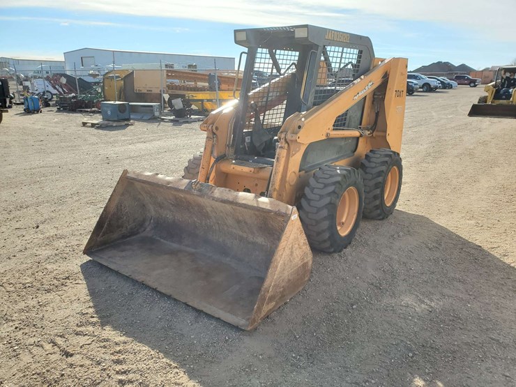2002 Case 70XT Skid Steer Lot 162, Heavy Equipment & Truck Auction