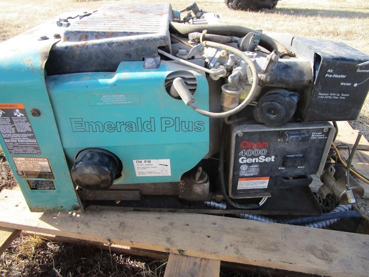 Onan Emerald Plus 4bgefa26100j Gas Generator For Truck Rv W 4000 Genset Lot Gk6183 Mar 10 2021 Auction Agricultural Equipment Construction Equipment Trucks Trailers 3 10 2021 Bigiron Auctions Auction Resource