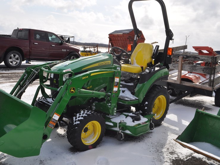 2025 JOHN DEERE 2025R Lot 2431, Spring 2021 2Day Machinery Auction, 3/5/2021, JMartin 2025 JOHN DEERE 2025R Lot 2431, Spring 2021 2Day Machinery Auction, 3/5/2021, JMartin