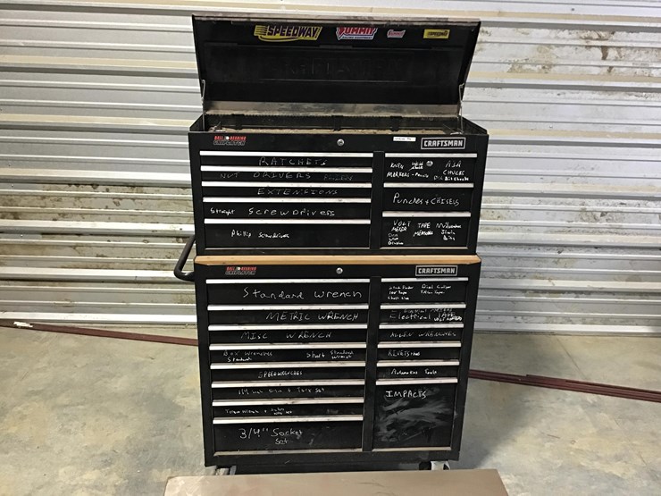 Craftsman Griplatch Upright Tool Chest W/Bench Top Tool Chest Lot 
