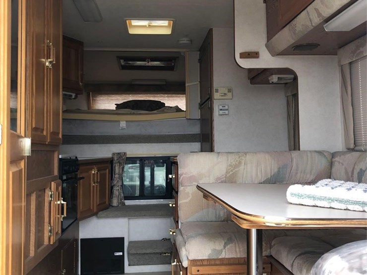 1997 ALPENLITE CAMPER Lot 119, April Dodson Equipment Virtual