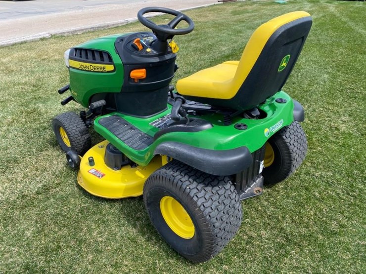 2019 John Deere E130 Riding Lawn Mower Lot GL1764, Agricultural