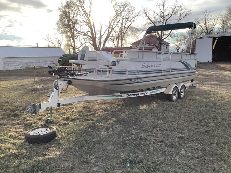 1994 Smoker Craft 21’ Deck Boat W/Trailer Lot GG9693, Agricultural