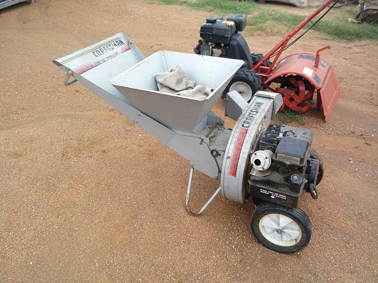 CRAFTSMAN WOOD CHIPPER Lot 152, Farm and Ranch Consignment Auction