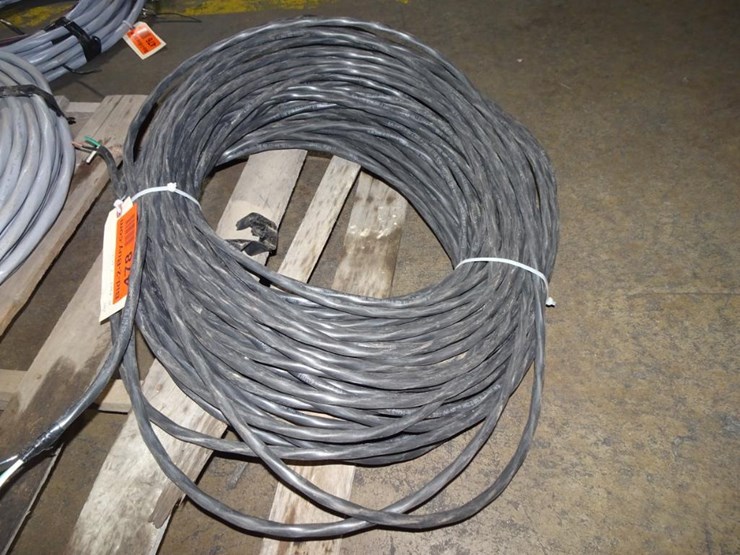 #478 • 200' Of 10 Awg 3 Wire - Lot #478, Large General Contractor ...