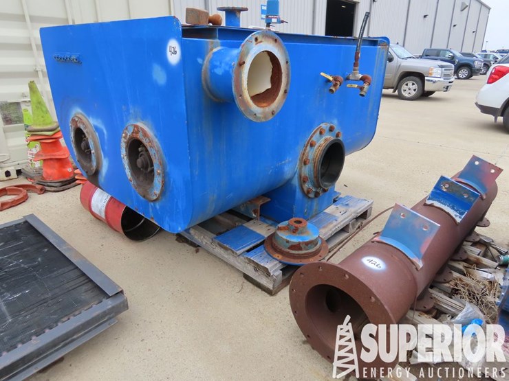 Blender Dual Auger Mixing Tub, Suction Manifold w/ Lot 426, Oklahoma