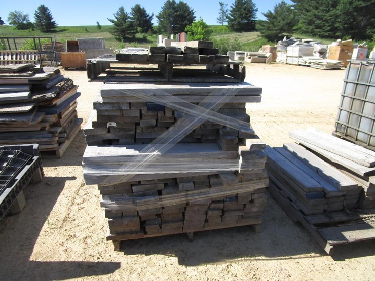 3629 • Large Pallet of Wood and Wooden Crate of Wood Shavings Lot