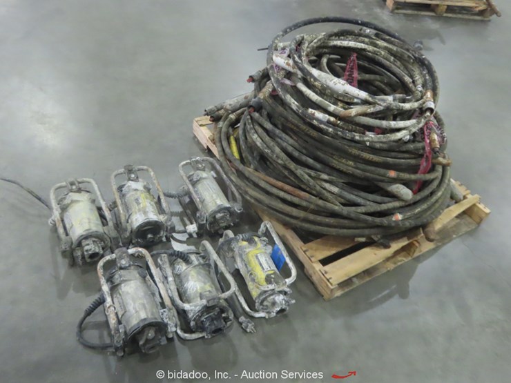 Lot of (6) Oztec 3.2 OZ Electric Concrete Vibrator Motors & Whips