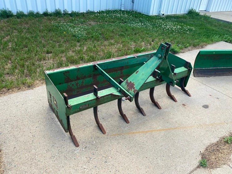 John Deere Box Blade Lot 13, GANDRUD FARM EQUIPMENT AUCTION, 8/25