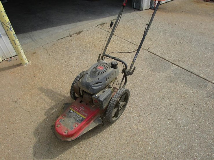 Fields Edge M200 Walk Behind String Trimmer Lot GQ2144, Farm