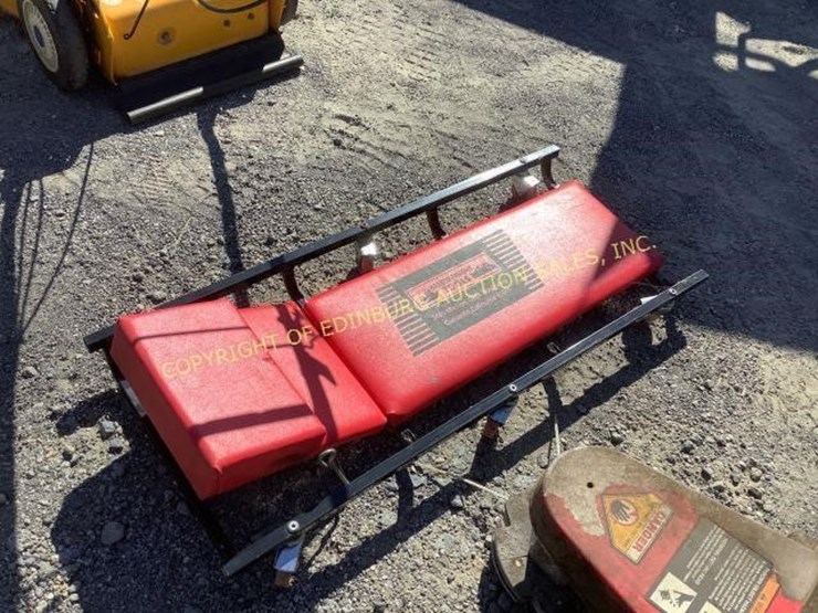 HARBOR FREIGHT MECHANICS CREEPER Lot 3939, Online Consignment