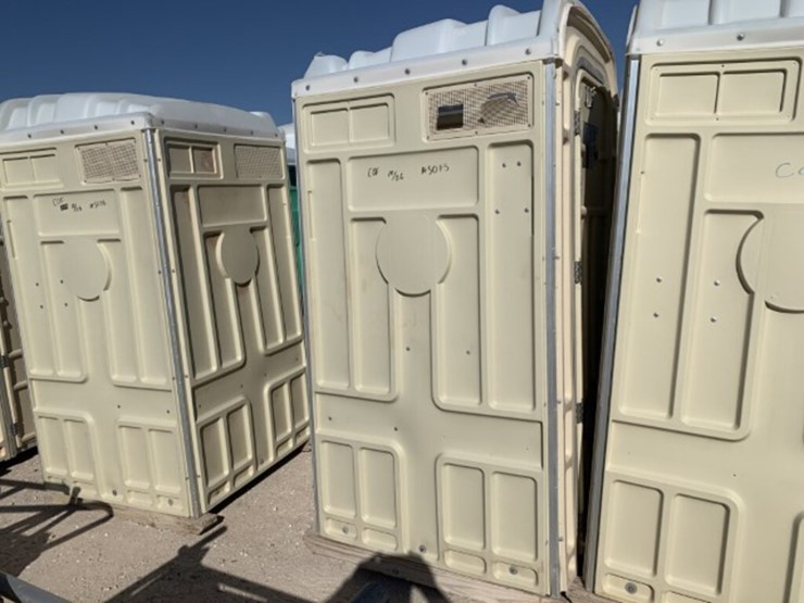 Porta Potties (portable Restroom) Location Odessa, TX Lot 340