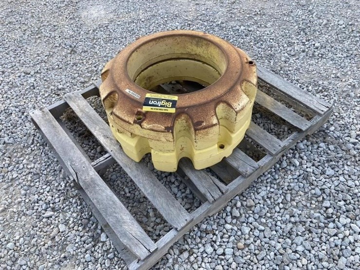 JOHN DEERE John Deere Rear Wheel Weights Lot GS3094, Farm Equipment